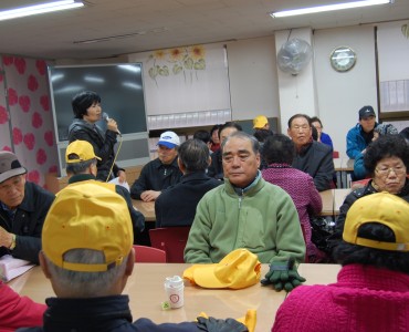 2010년 노인일자리사업 어린이안전지킴이 활동사진 이미지