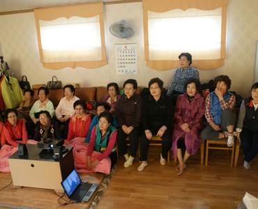 찾아가는 영화관  &#034;실버 스크린&#034; 실시 이미지