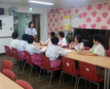 6월 조리원 및 자원봉사자 위생교육 실시 이미지