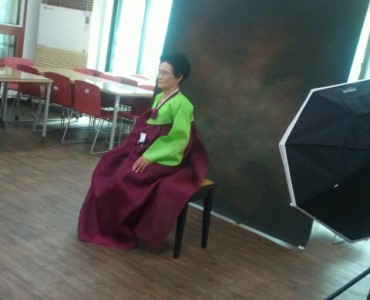 행복한 미소 장수사진 촬영 이미지