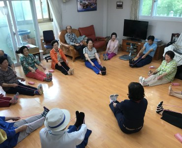 [경로당활성화사업] 하반기 무료치료 연계 이미지
