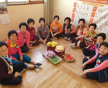 [경로당활성화사업] 어버이날 행사 이미지