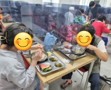 [무료급식지원사업] 초복 삼계탕 특식 제공 이미지