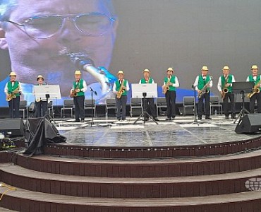 색소폰동아리 '메아리' 연주단, 곡성 장미축제 무대 올라 이미지